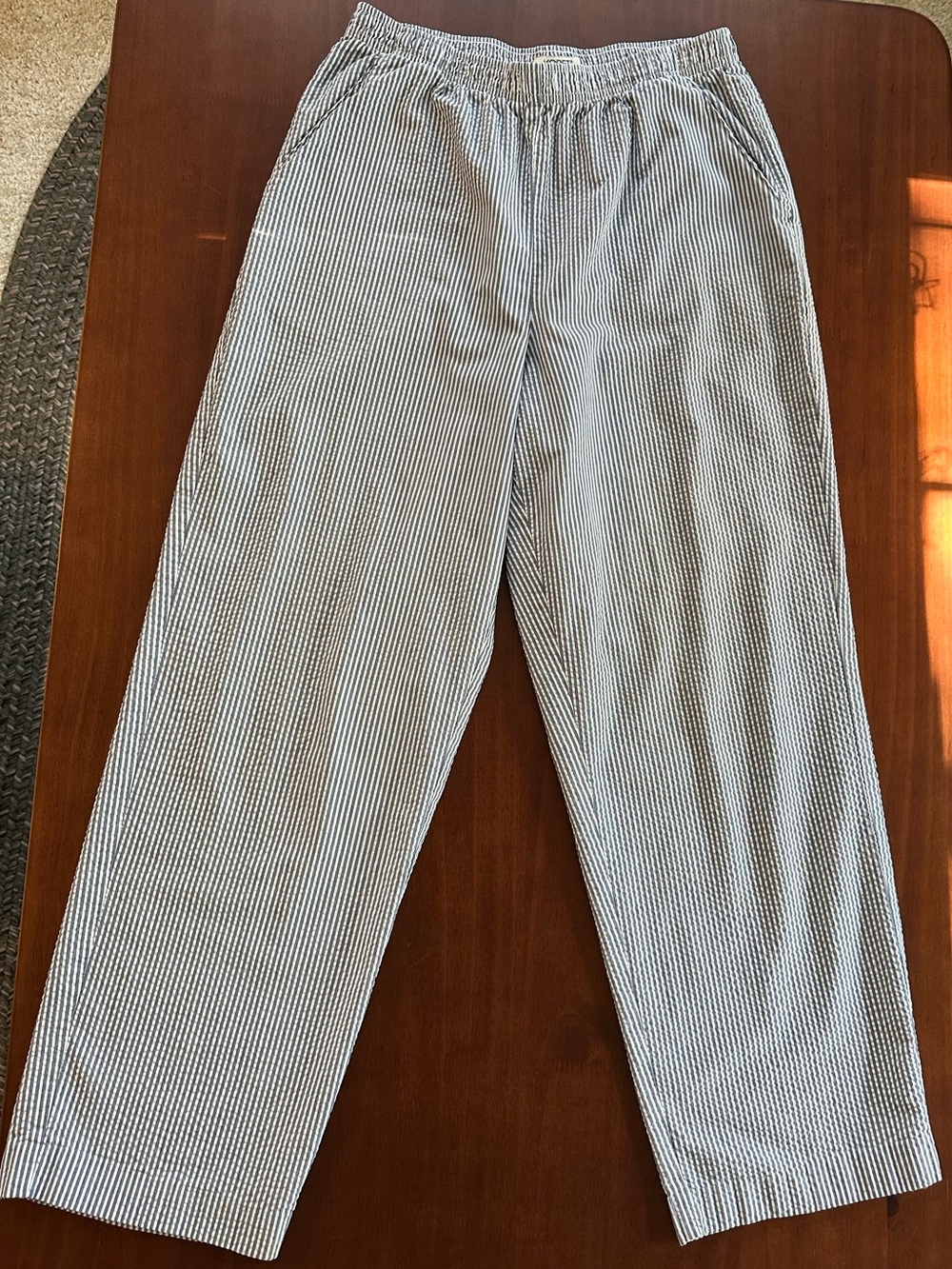 Koret Men’s Seersucker Chinos - White & Navy Stripes